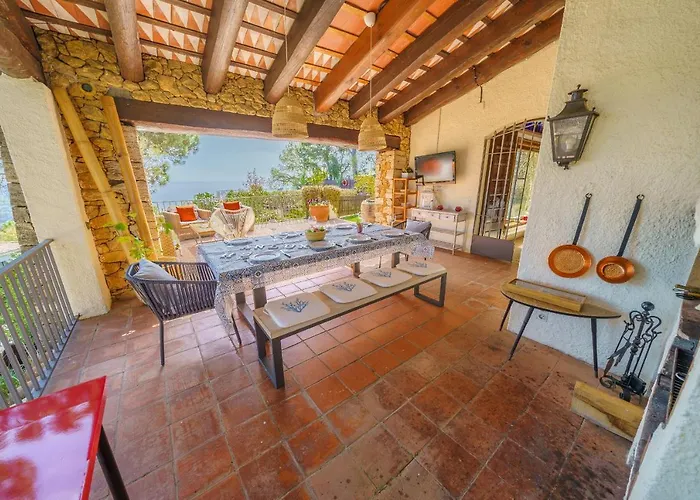 Villa Toni Vistas Mar Piscina Jacuzzi Aire Acondicionado