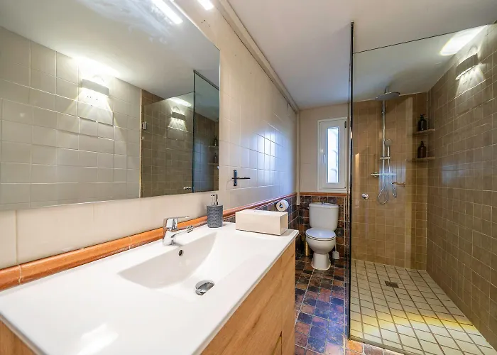 Toni Vistas Mar Piscina Jacuzzi Aire Acondicionado * Lloret de Mar