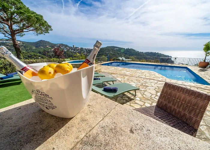 Toni Vistas Mar Piscina Jacuzzi Aire Acondicionado *