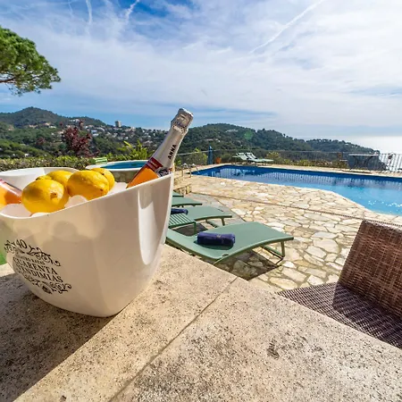 Toni Vistas Mar Piscina Jacuzzi Aire Acondicionado *