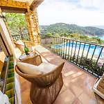 Toni Vistas Mar Piscina Jacuzzi Aire Acondicionado يوريت دي مار